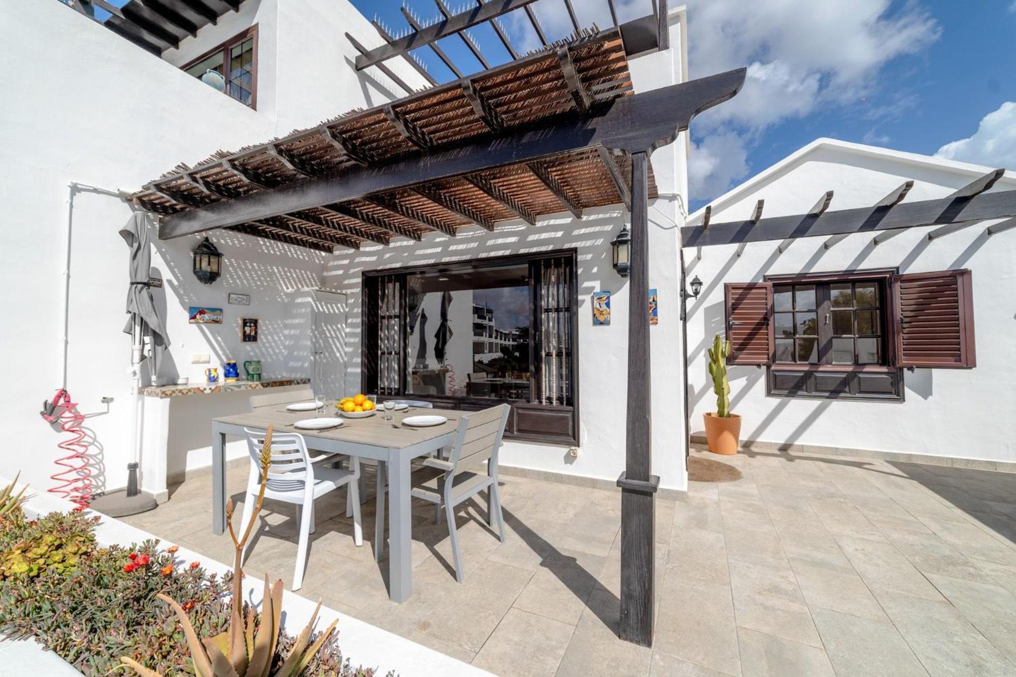 Playa Bastián 2 habs, 2 baños y súper terraza Apartamento Costa Teguise Exterior foto